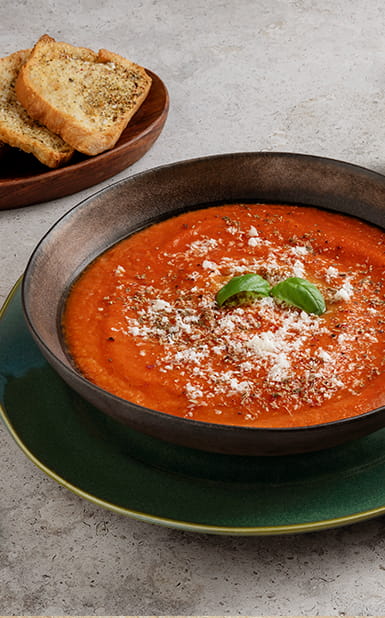 Sopa de tomate na air fryer